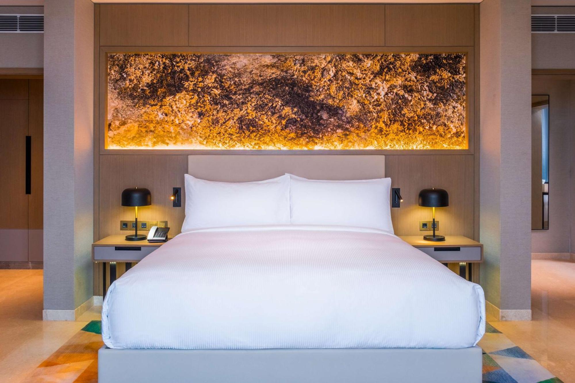 Hilton Kinshasa Otel Dış mekan fotoğraf