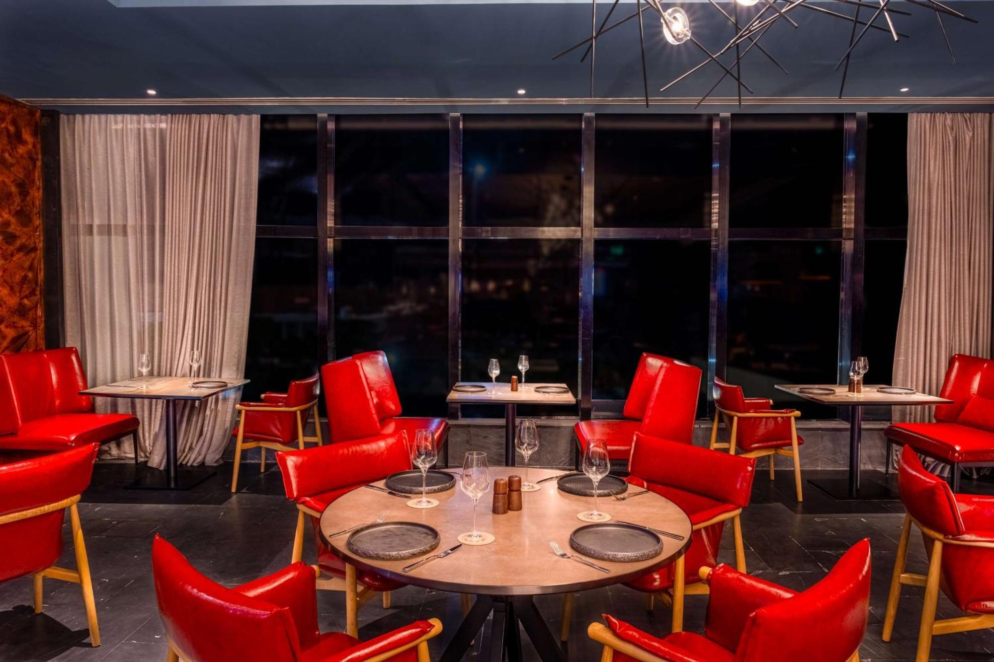 Hilton Kinshasa Otel Dış mekan fotoğraf