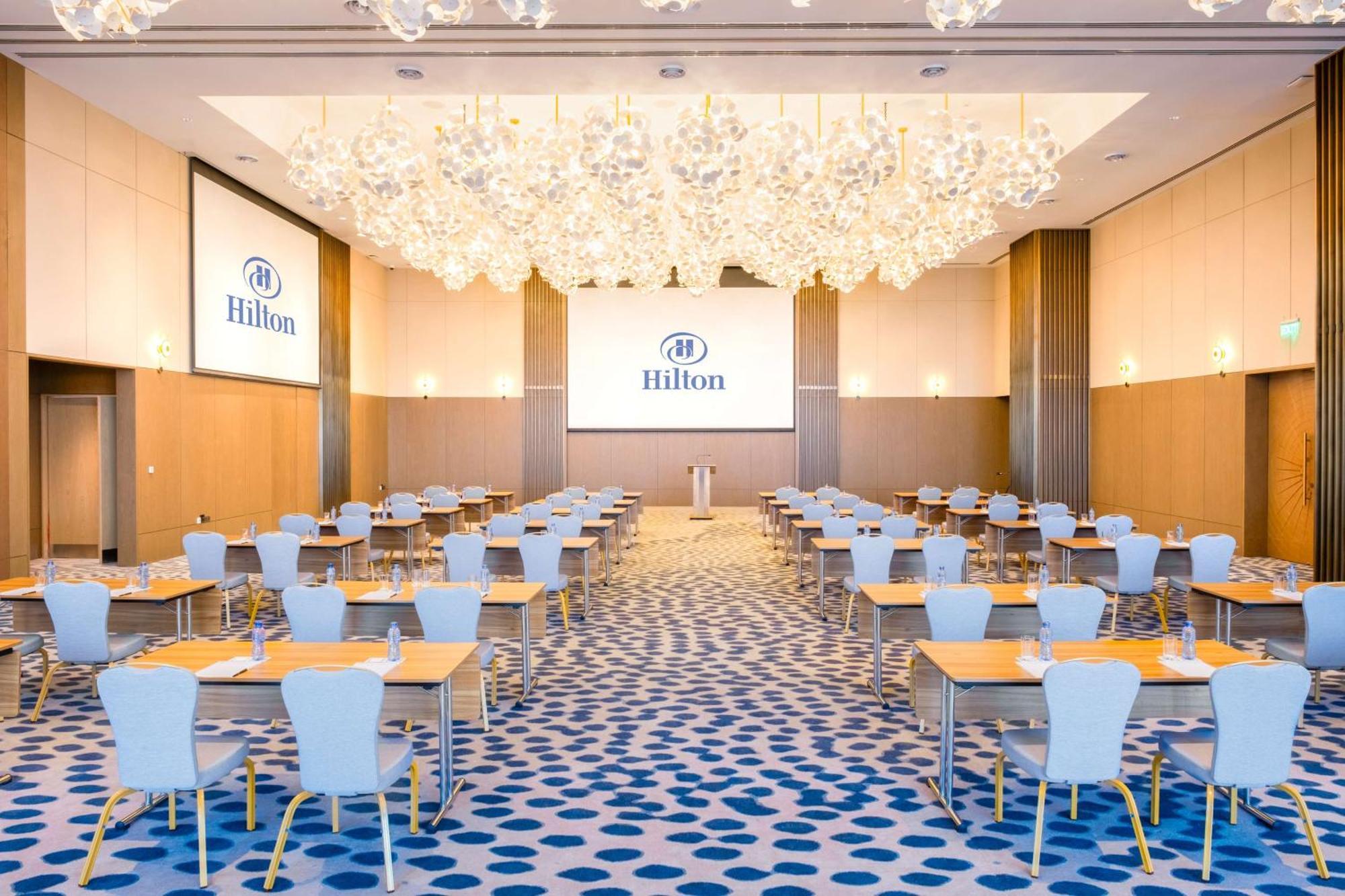 Hilton Kinshasa Otel Dış mekan fotoğraf