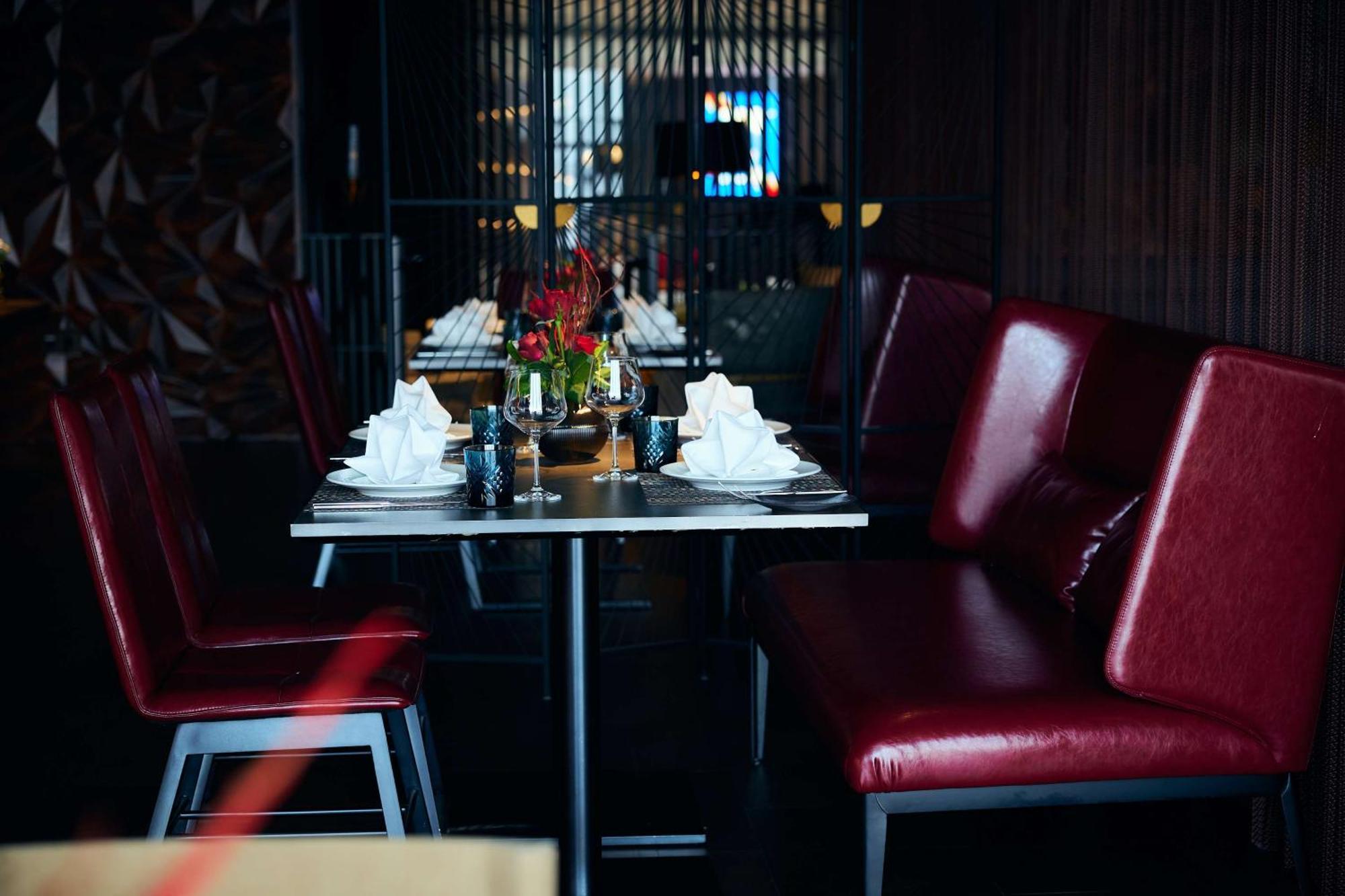 Hilton Kinshasa Otel Dış mekan fotoğraf